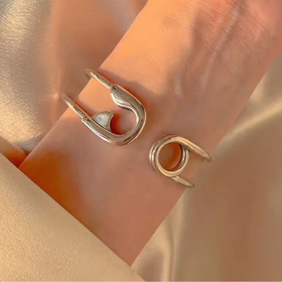 Zara Jewelry - S925 Elegant Silver Bracelet